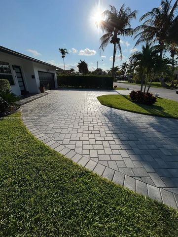 1640 NE 59th Place, Fort Lauderdale, FL 33334