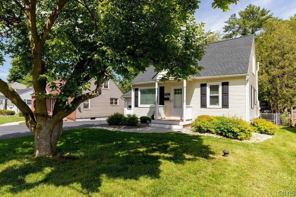 219 South Terry Road, Geddes, NY 13219