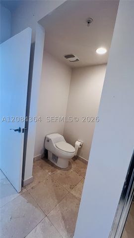 15051 Royal Oaks Ln 2302, North Miami, FL 33181