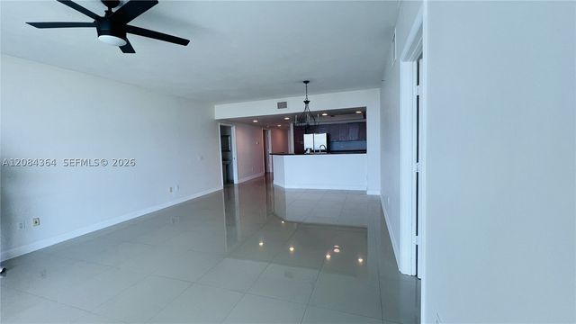 15051 Royal Oaks Ln 2302, North Miami, FL 33181