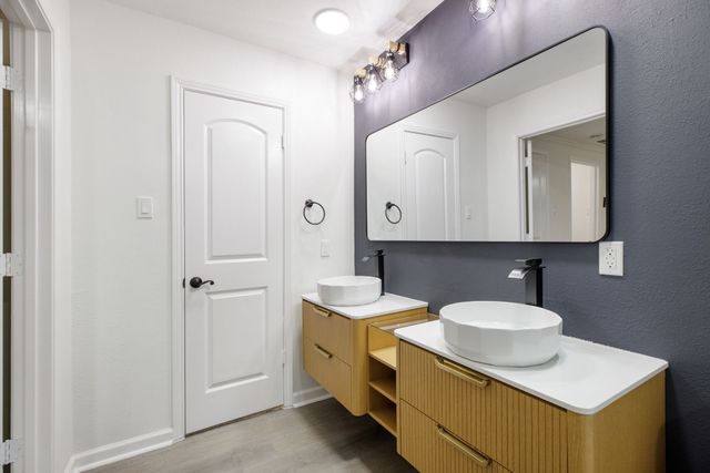 10922 Ferndale Road, Dallas, TX 75238