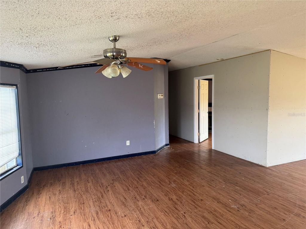 Image 6 of property listing at 4452 ROUNDUP DRIVE, Polk City, FL 33868