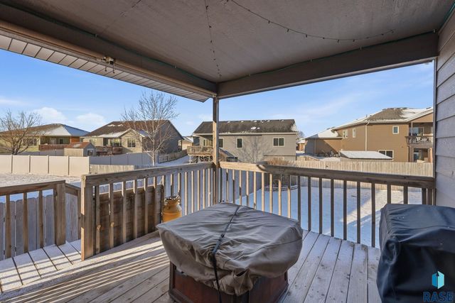 9101 W Broek Dr Drive, Sioux Falls, SD 57106