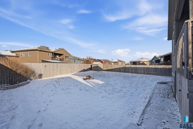 9101 W Broek Dr Drive, Sioux Falls, SD 57106