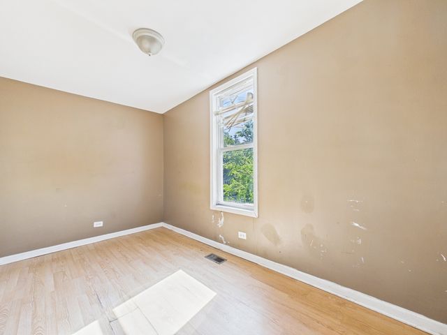 316 W 107th Street, Chicago, IL 60628