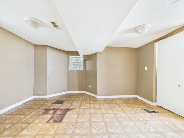 316 W 107th Street, Chicago, IL 60628