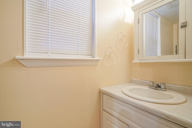 30 TALLOWOOD DR, Westampton, NJ 08060