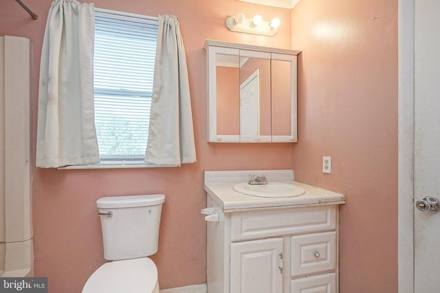 30 TALLOWOOD DR, Westampton, NJ 08060