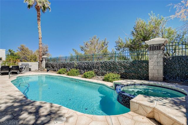 1258 Autumn Wind Way, Henderson, NV 89052