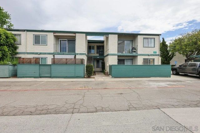 1811 Grand Ave East 158, Escondido, CA 92027