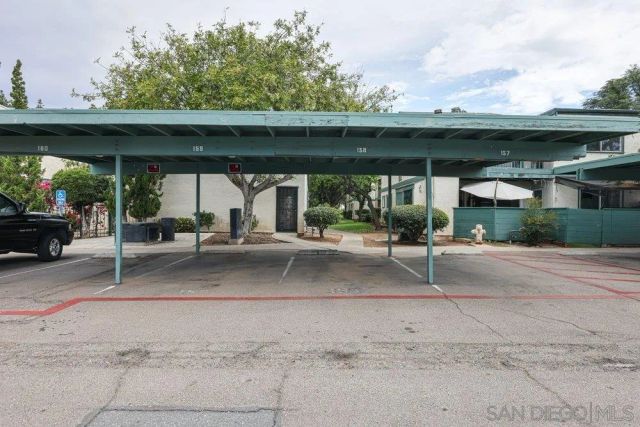 1811 Grand Ave East 158, Escondido, CA 92027