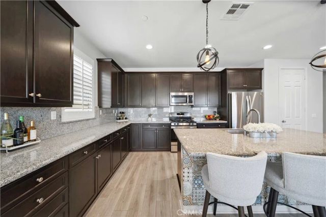 30714 Gazing Star Lane, Murrieta, CA 92563