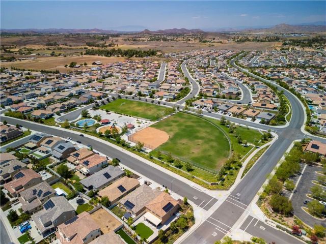 30714 Gazing Star Lane, Murrieta, CA 92563