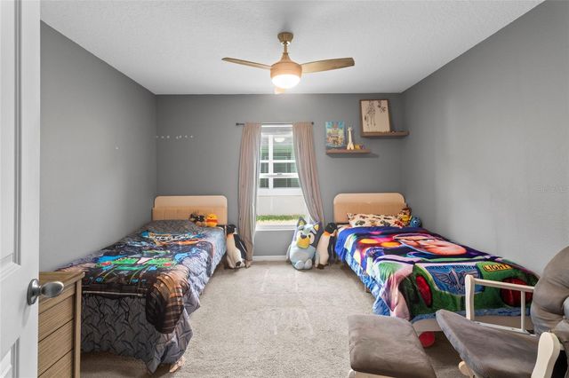 38386 SONNET LANDING AVENUE, Zephyrhills, FL 33540