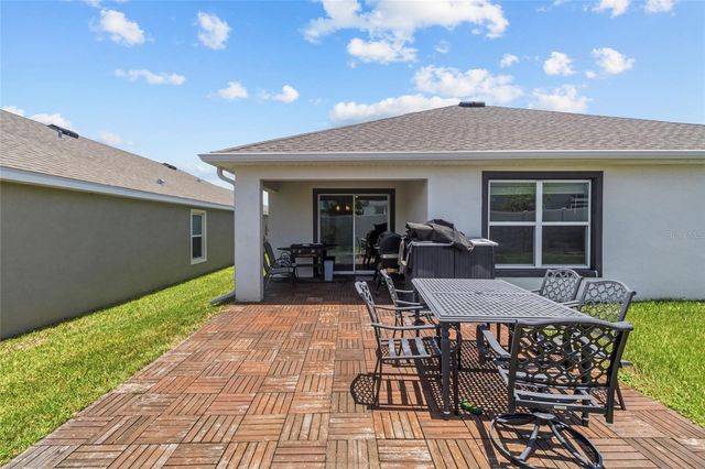 38386 SONNET LANDING AVENUE, Zephyrhills, FL 33540