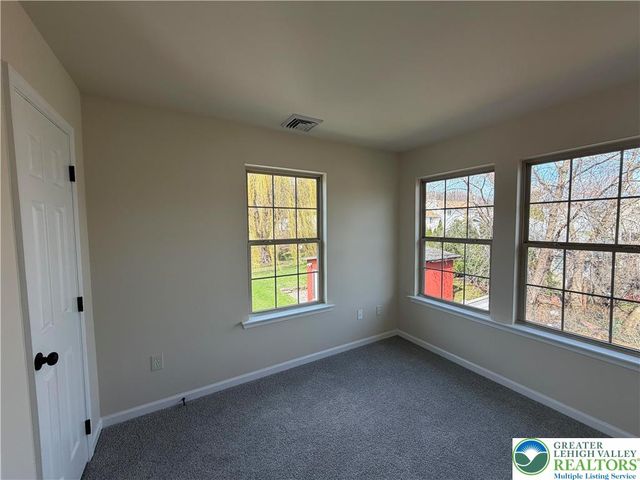 1507 Tweed Avenue, Salisbury Twp, PA 18103