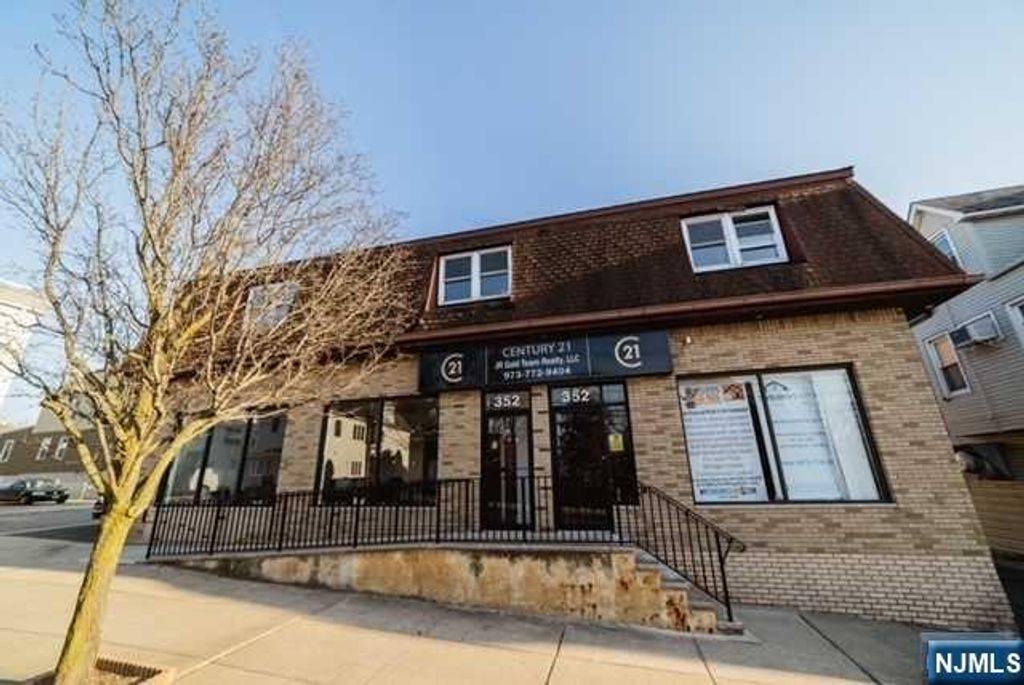 352 Lanza Avenue A, Garfield, NJ 07026