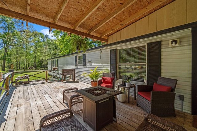 350 Briar Dr, Shepherd, TX 77371