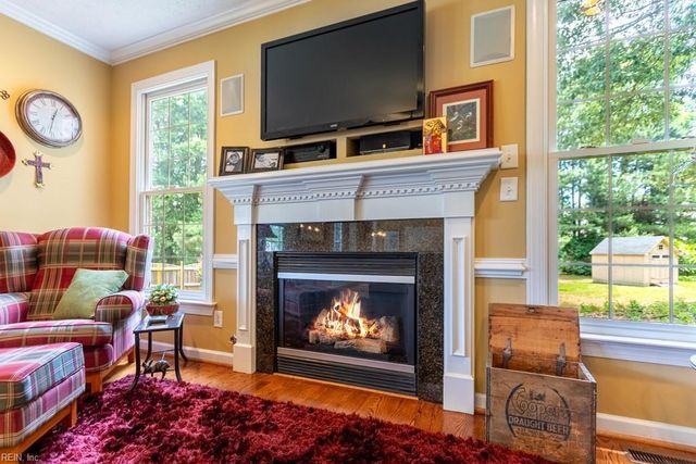 120 Brian Wesley CT, Yorktown, VA 23693