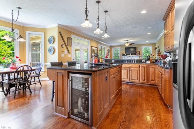 120 Brian Wesley CT, Yorktown, VA 23693
