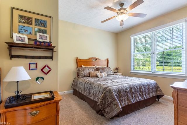 120 Brian Wesley CT, Yorktown, VA 23693
