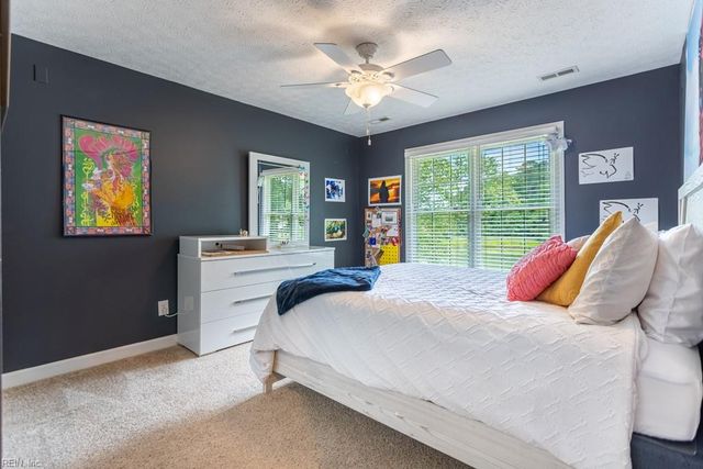 120 Brian Wesley CT, Yorktown, VA 23693
