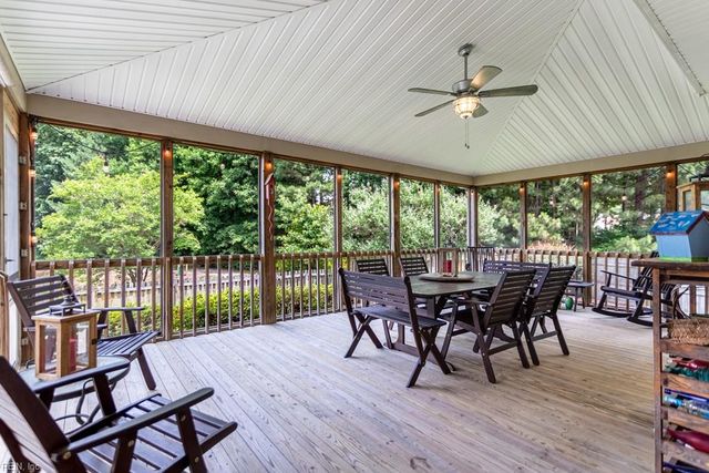 120 Brian Wesley CT, Yorktown, VA 23693