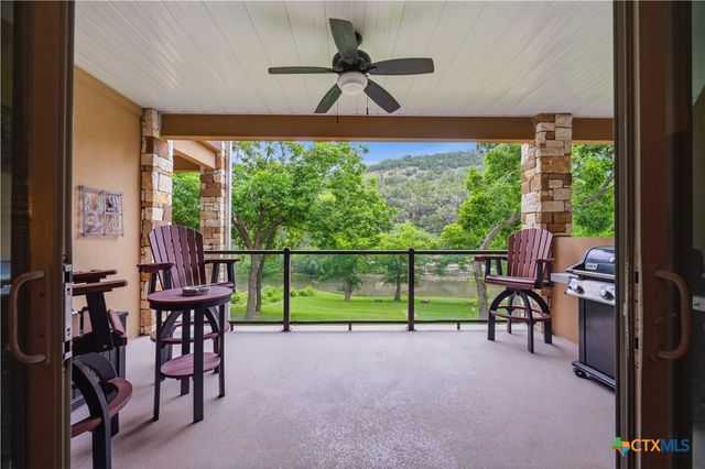 540 River Run 202, New Braunfels, TX 78132