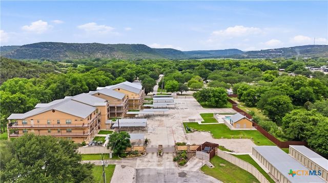 540 River Run 202, New Braunfels, TX 78132