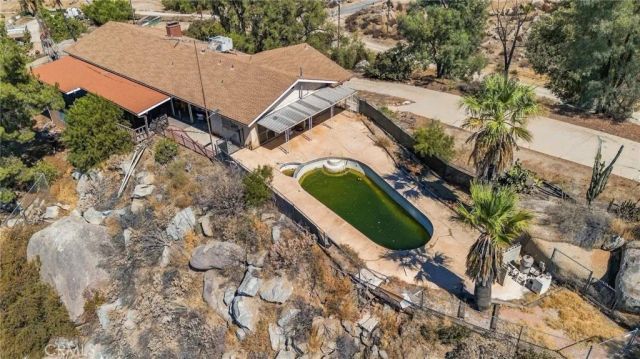 30321 Norden, Homeland, CA 92548