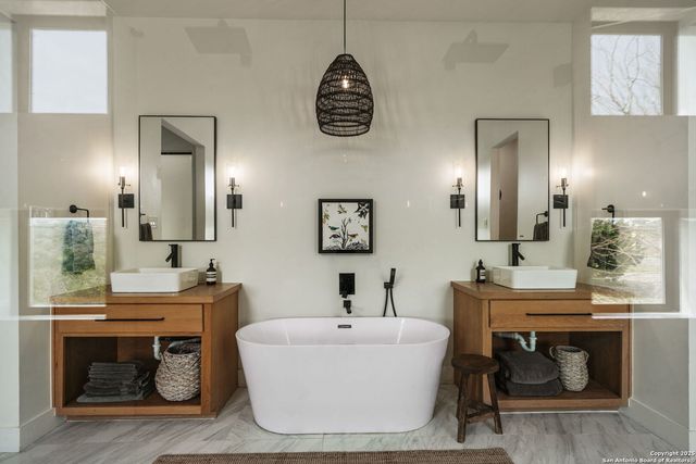 384 Blue Diamond, Boerne, TX 78006