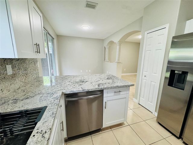 1592 SE 27th Ct 175, Homestead, FL 33035
