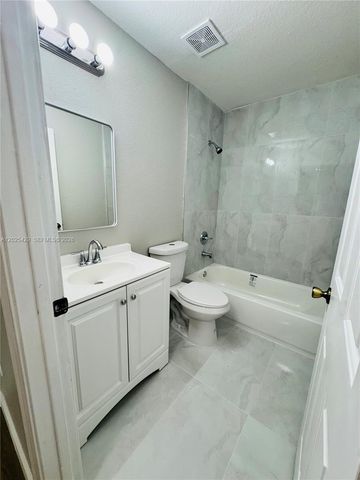1592 SE 27th Ct 175, Homestead, FL 33035