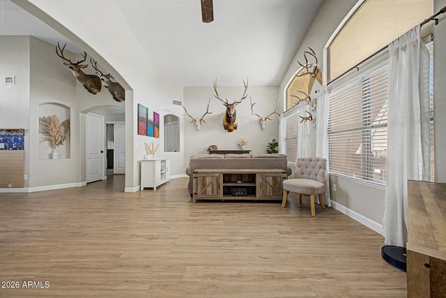 9649 E OSAGE Avenue, Mesa, AZ 85212