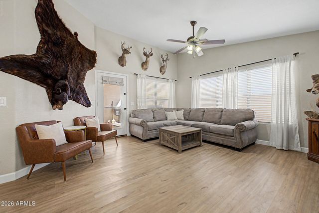 9649 E OSAGE Avenue, Mesa, AZ 85212