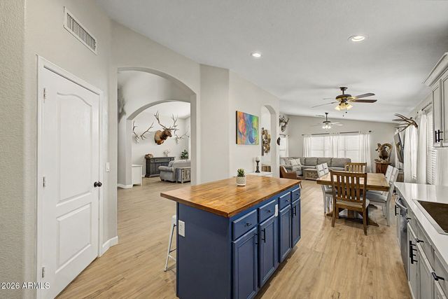 9649 E OSAGE Avenue, Mesa, AZ 85212