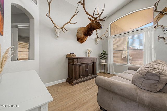 9649 E OSAGE Avenue, Mesa, AZ 85212