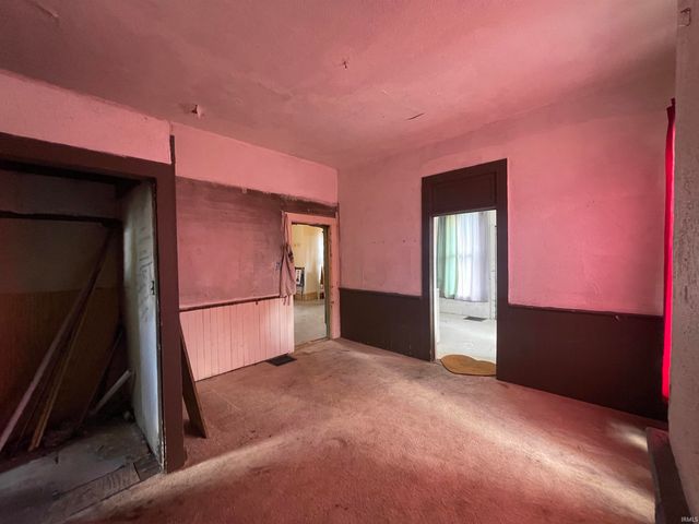 1018 Van Buren Street, Fort Wayne, IN 46802