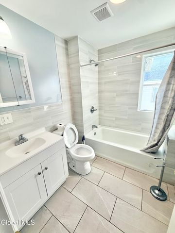 1740 Van Vranken Avenue 2, Schenectady, NY 12308