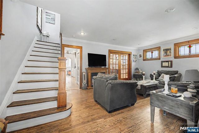 126 Genesee Avenue, Teaneck, NJ 07666