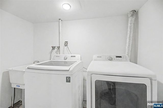 126 Genesee Avenue, Teaneck, NJ 07666