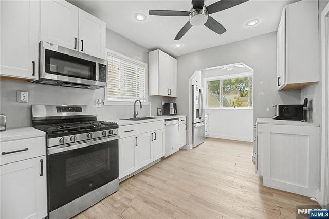 126 Genesee Avenue, Teaneck, NJ 07666