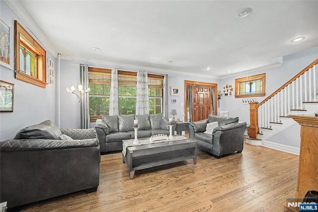 126 Genesee Avenue, Teaneck, NJ 07666