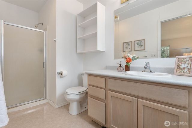 5228 Richmond Crescent, Blaine, WA 98230