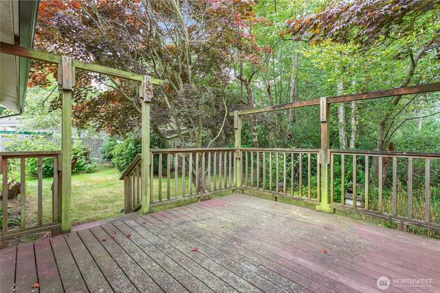 5228 Richmond Crescent, Blaine, WA 98230