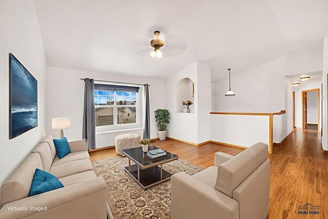 4633 THREE RIVERS DR, Rapid City, SD 57701