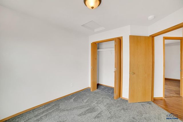 4633 THREE RIVERS DR, Rapid City, SD 57701