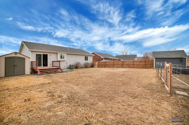4633 THREE RIVERS DR, Rapid City, SD 57701