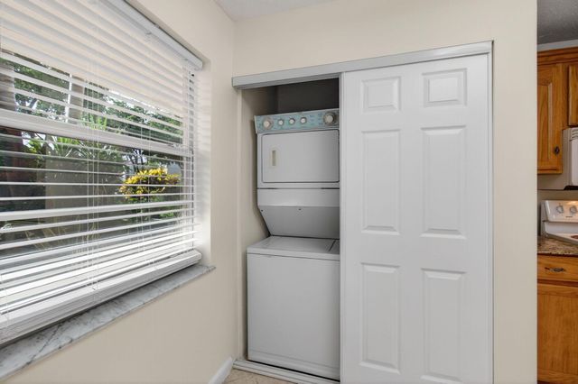 26 Abbey Lane 108, Delray Beach, FL 33446