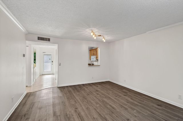 26 Abbey Lane 108, Delray Beach, FL 33446